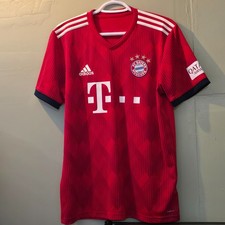 Adidas FC Bayern Munich 2018/19 Home Jersey replica in red Size M