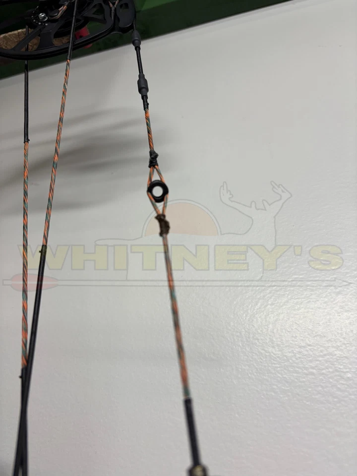 Used - Bowtech CP30 - Right Hand -  60lbs - 25"-30.5" - Mossy Oak - Image 4 of 4