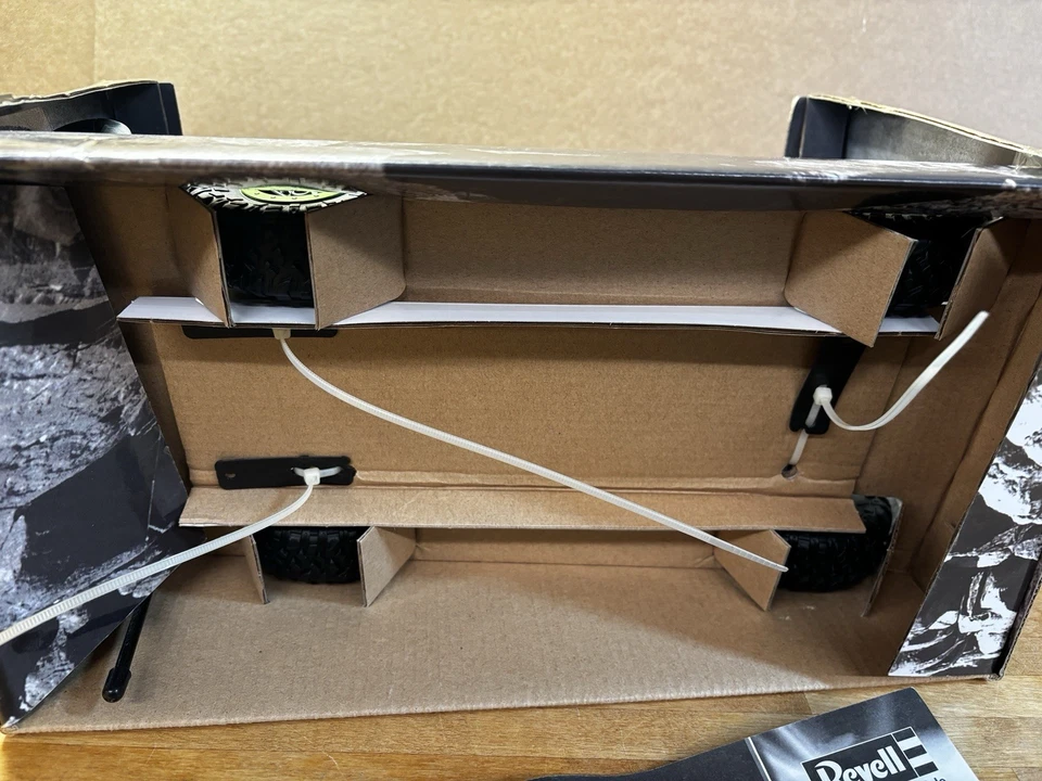 Revell RC Mini Crawler mit 40 MHz 2 Kanal Fernsteuerung Neuware In OVP - Bild 3 von 4