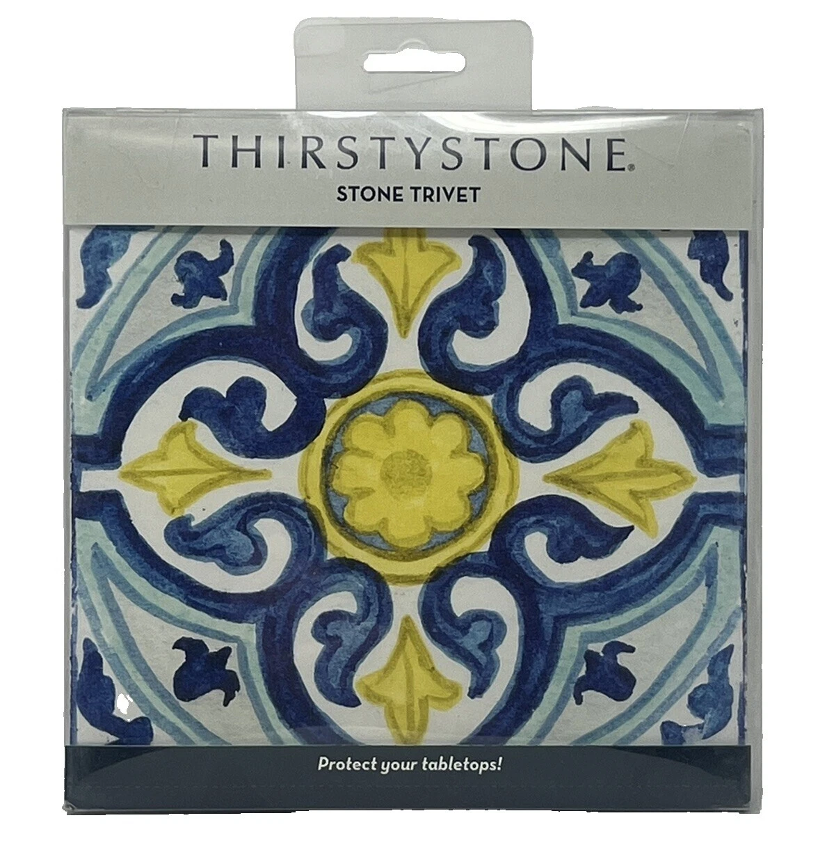 Piso tradicional cerámica y azulejos de la pared