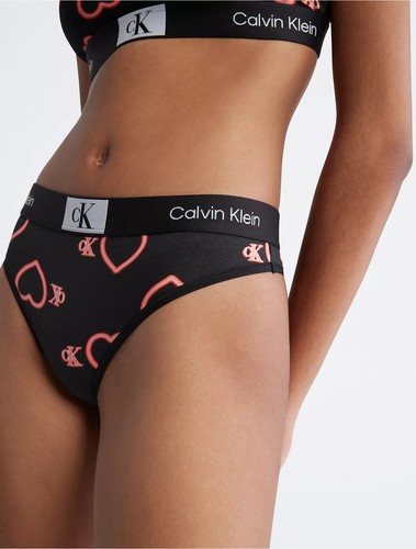 Tanga moderna elástica de algodón V-Day 1996 para mujer Calvin Klein (pequeña) QF7479 NUEVA CON ETIQUETAS - Imagen 3 de 4