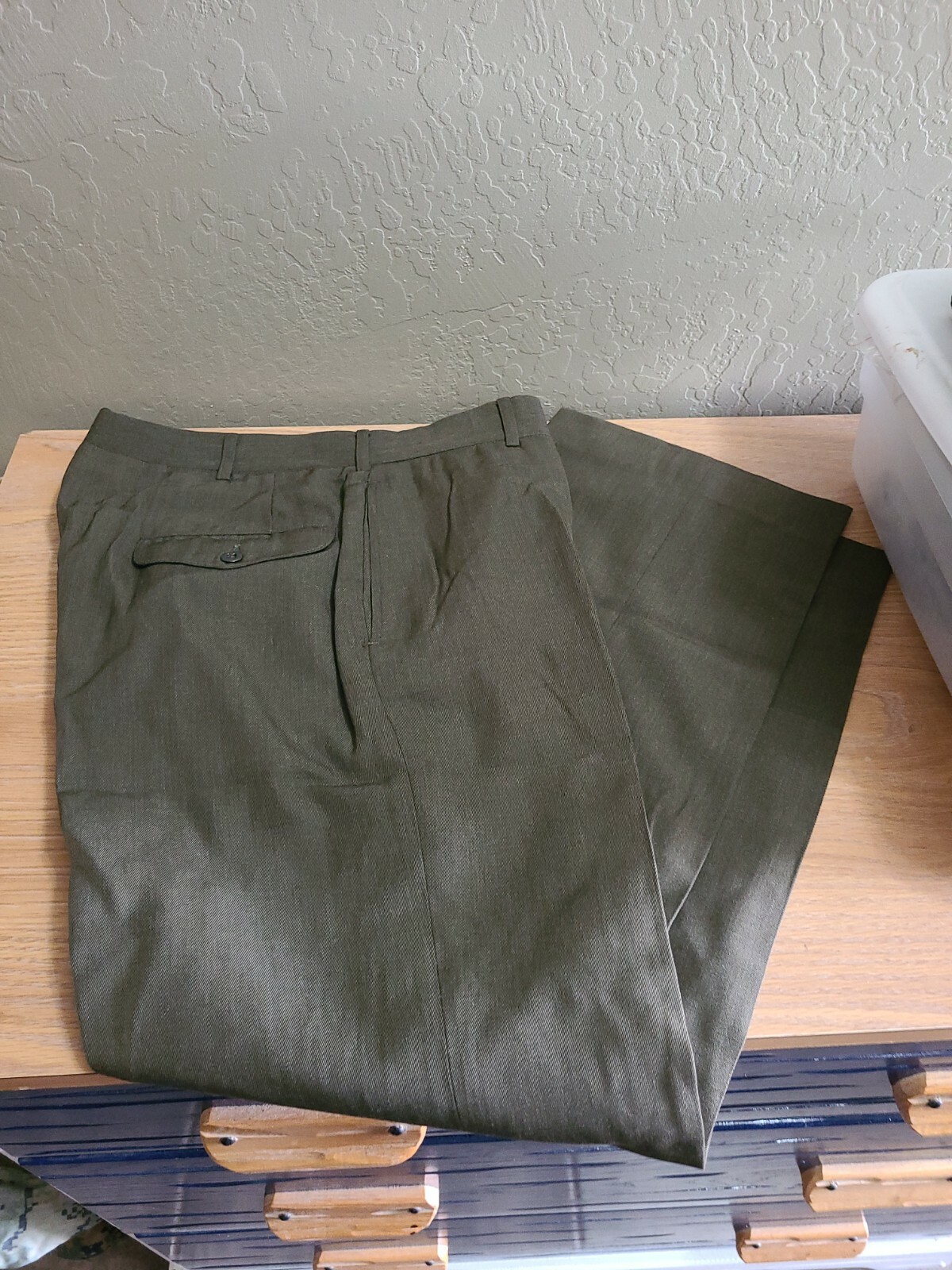 Picture 1 of 5