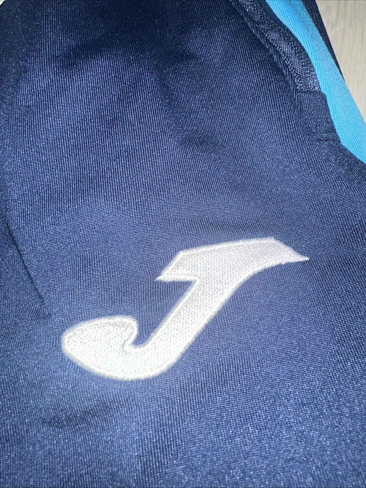 Picture 3 of 5