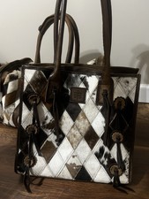 Sts Diamond Stitch Tote And Wallett