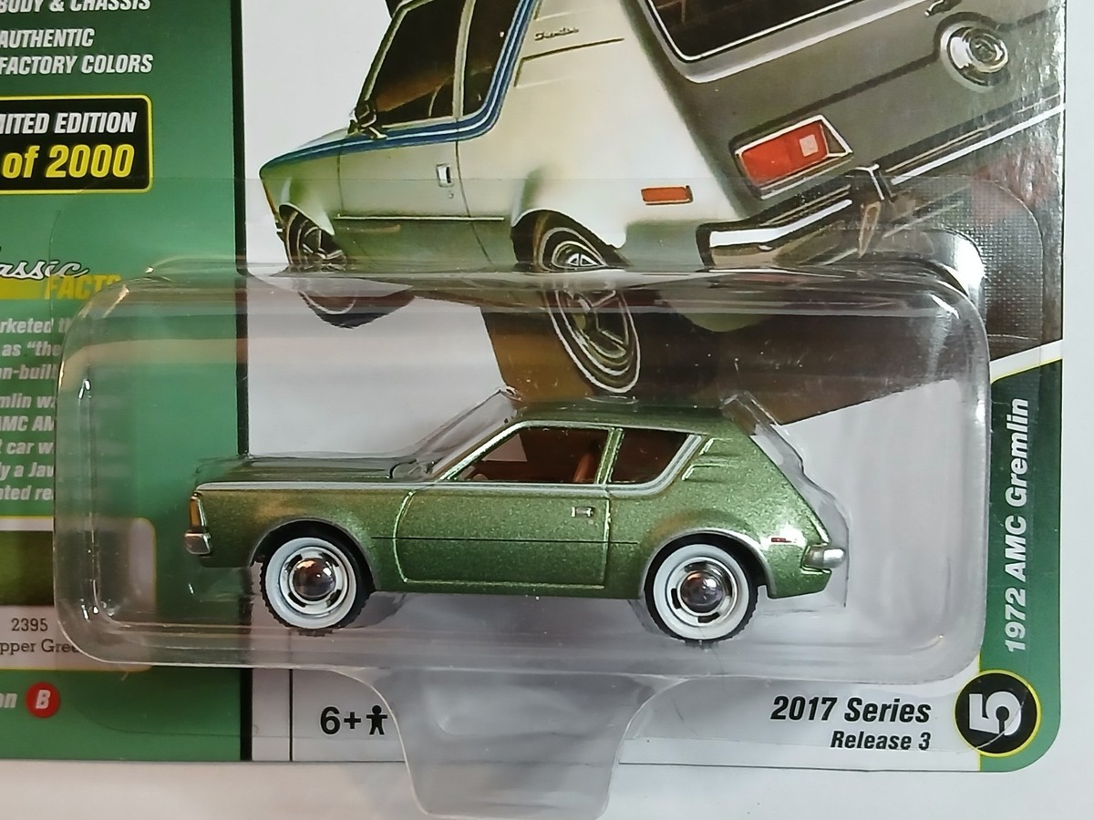 2017 Johnny Lightning Classic Gold AMC Gremlin Grasshopper Green