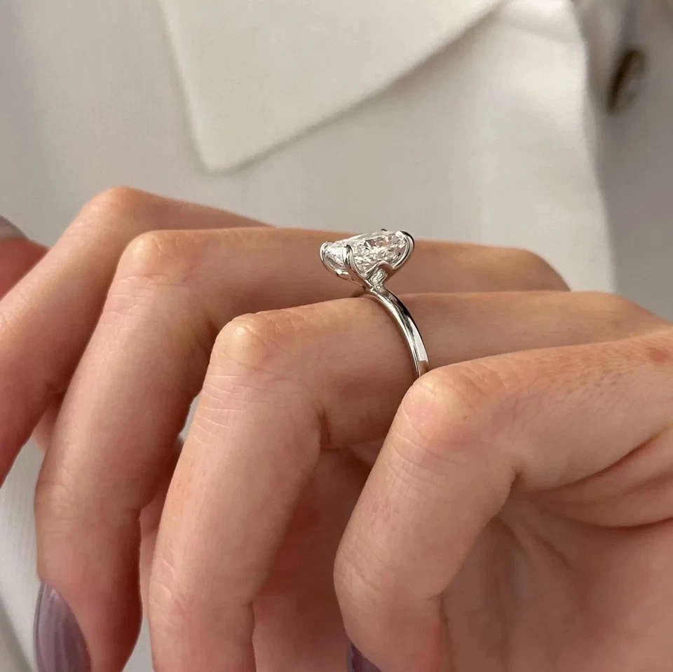 Christmas Sale ! 1 Carat Cushion Lab Grown/CVD Diamond Women's Ring 925 Silver - Image 2 of 4