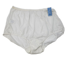 Dixie Belle Scallop Trim Brief White Panty Size 13 Style 719 NOS Made in USA