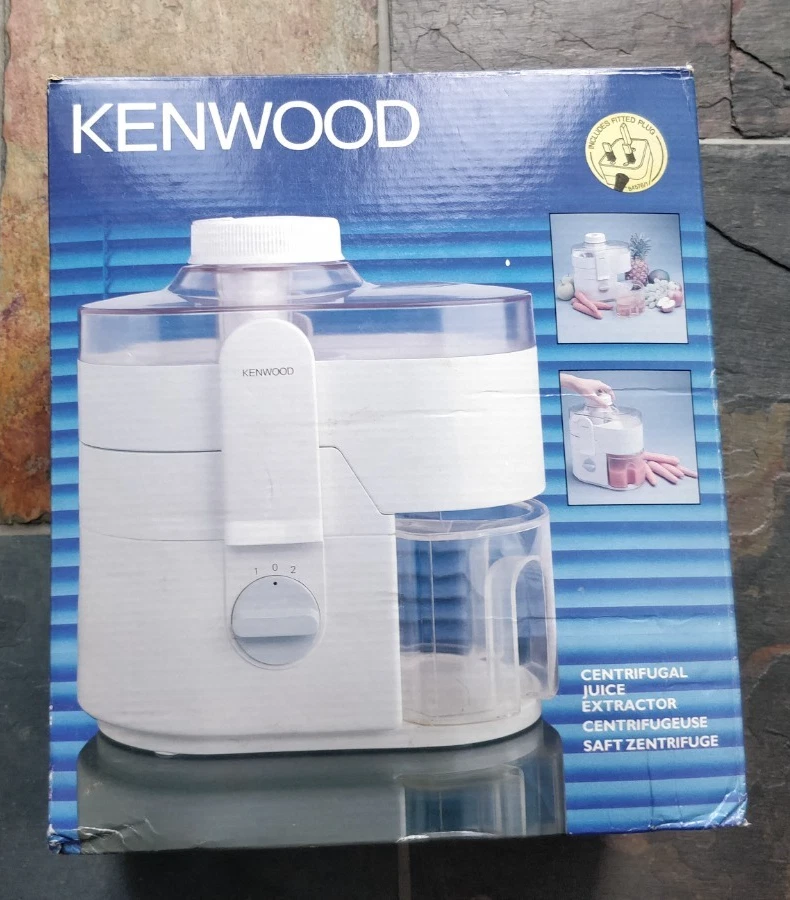 New Kenwood Juice Extractor JE500 Fruit Veg Juicer & Juicing For Health Book