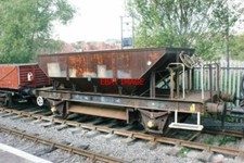 PHOTO  BR DIAGRAM 1/587 24 TON DOGFISH TOPS ZFV FITTED BALLAST HOPPER IN TRANSRA