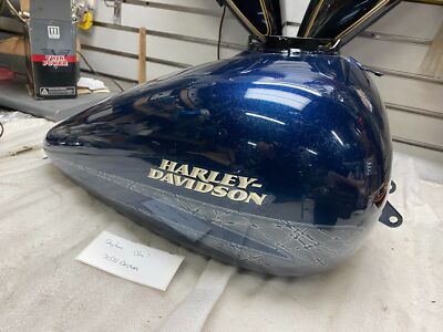 Metalflake Blue Gas Tank Harley Street Road Glide Bagger 2008