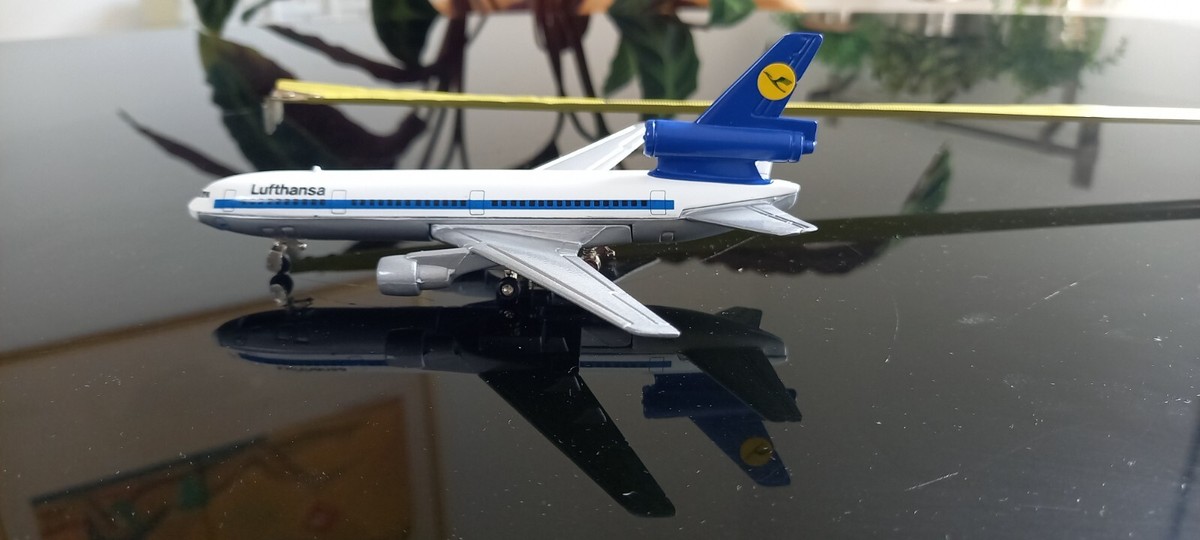 Avion Miniature DC-3 Herpa Maquette Sécurité Civile Douglas DC-6 - F