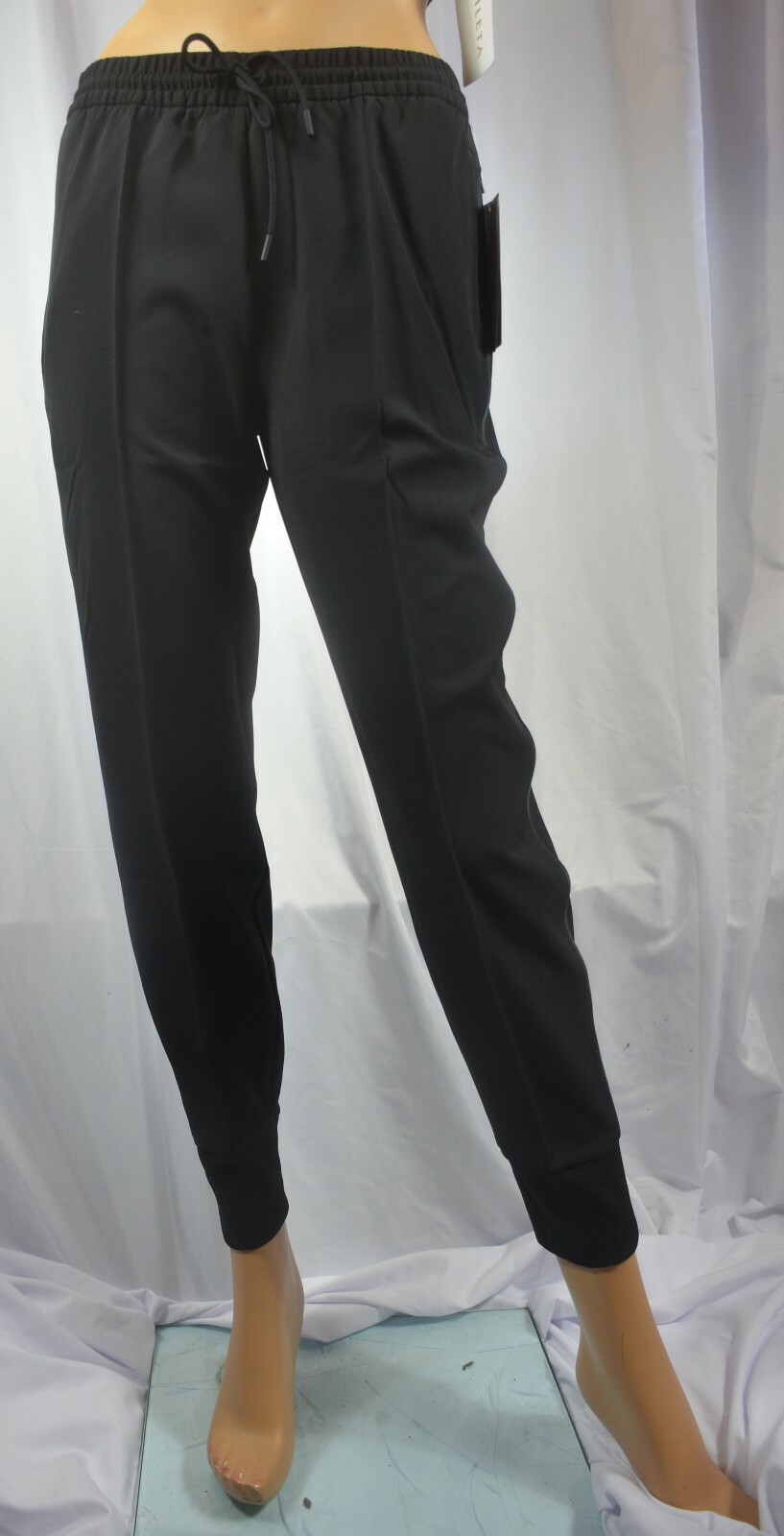 NWT Retail 109 Athleta Size 10 Regular Black Endeavor Jogger Pant