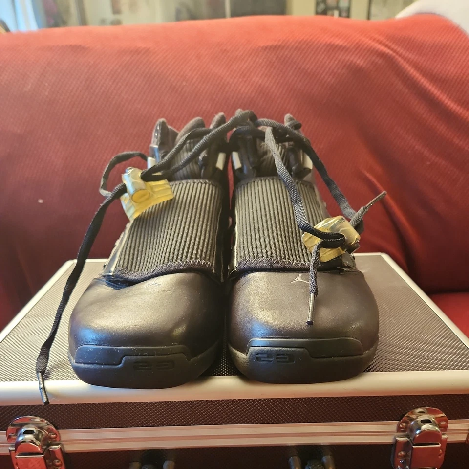 Air Jordan 17 OG черный металлик серебристый размер 10 - Изображение 4 из 4