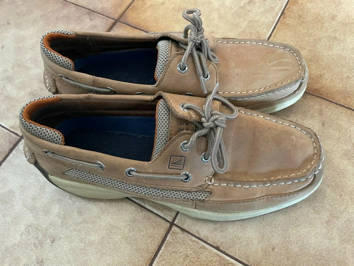 Used sperry store boat shoes
