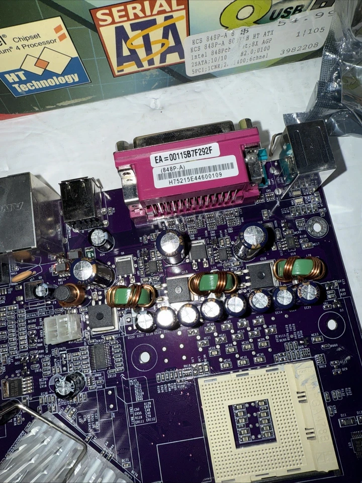 EliteGroup Computer Systems 848P-A, Socket 478, Placa madre Intel Foto 4 de 4