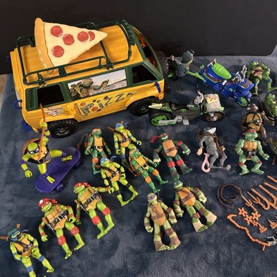 TMNT Ninja Turtles Action Figures Playmates Viacom LOT OF 19+ New Van & 2 Bike