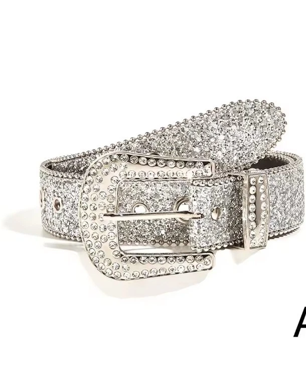 Cinturón de cuero PU brillante color liso de moda con remache de diamantes de imitación calavera Foto 3 de 4