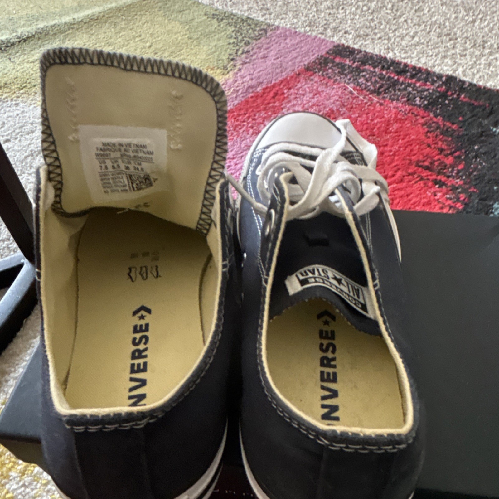 Converse Chuck Taylor All Star Low Top Navy White Lace Up Canvas Sneakers