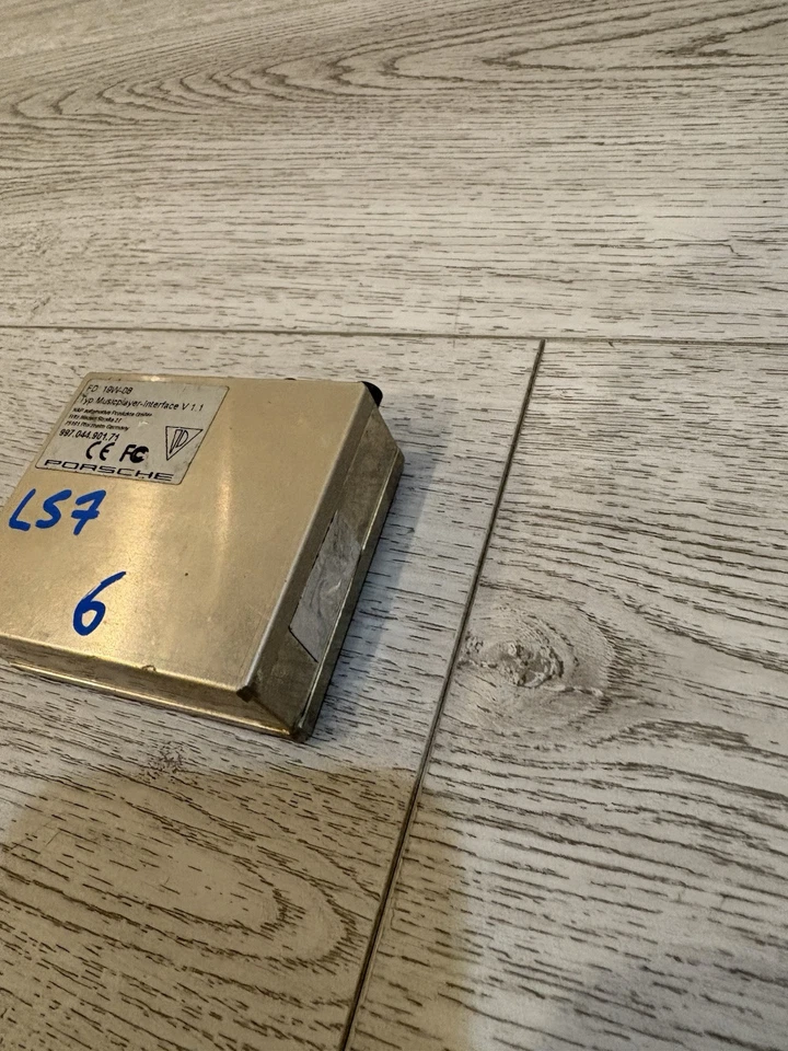 Módulo de interfaz reproductor multimedia Porsche Carrera 997 911 2008-10 99704490171 Foto 3 de 4