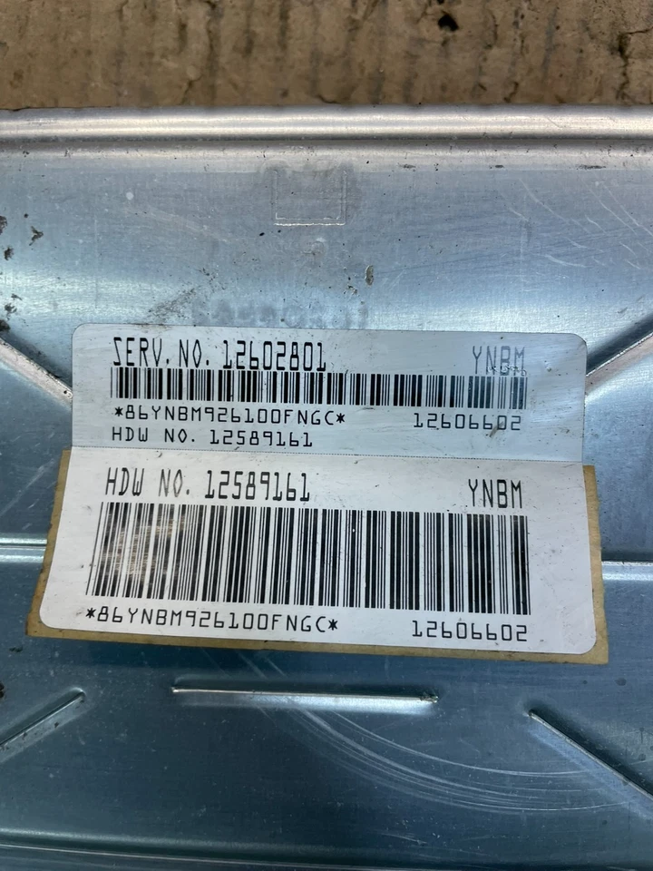 Chevrolet Silverado 2005-2007 control del motor ECM 12602801 u9398 DG Foto 4 de 4