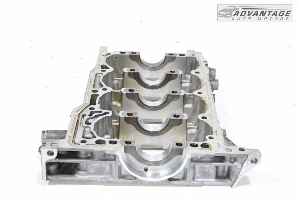 Chevrolet Blazer 2019 tracción delantera bloque motor 2,0 L carcasa inferior cárter OEM Foto 3 de 4