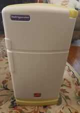 Vtg  Step 2 Two Step2 Fridge Refrigerator Pretend Play Kitchen Child Size Yellow