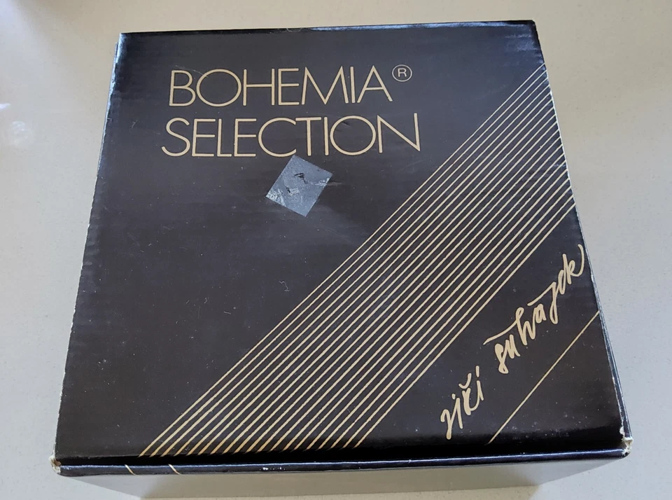 BOHEMIA GLASS BOWL DESIGNED BY JIRI SUHAJEK CZECH 14.5CM - BOXED - image 4 of 4