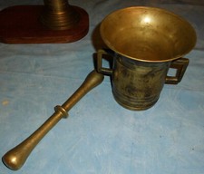 alter massiver Messing Apotheken M&ouml;rser mit St&ouml;&szlig;el 2945g - St&ouml;ssel