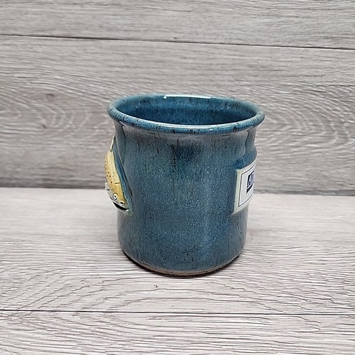 One Of A Kind Adirondack Mountains Hand Thrown Glazed Pottery Mug 3d Trout - Picture 3 of 4