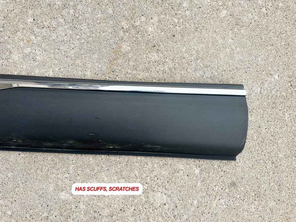 P40399 2019-2023 Lincoln Nautilus Front Door Lower Moulding SEE PICTURES OEM Foto 4 de 4