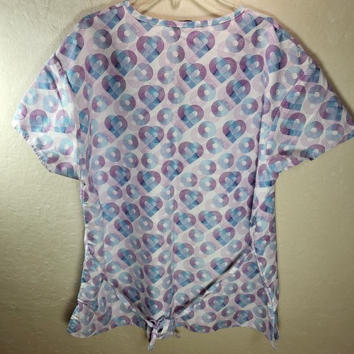 Wear For Care Scrub Top Blur & Purple Hearts Size Large - Picture 4 of 4