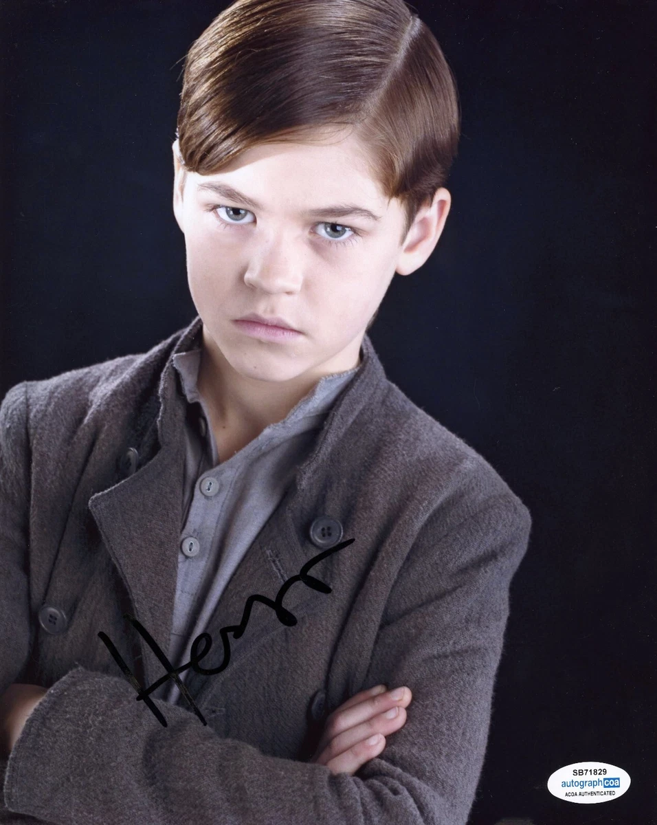 Hero Fiennes Tiffin Harry Potter Autographed Signed 8x10 Photo