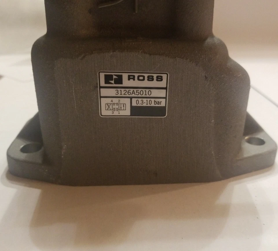 NUEVO EN CAJA ROSS 3/4 4W MANO VLV 3126A5010 Foto 3 de 4