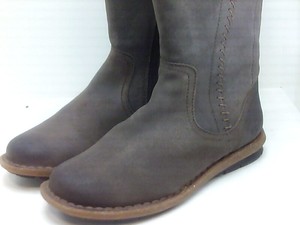 born tonic mid boots