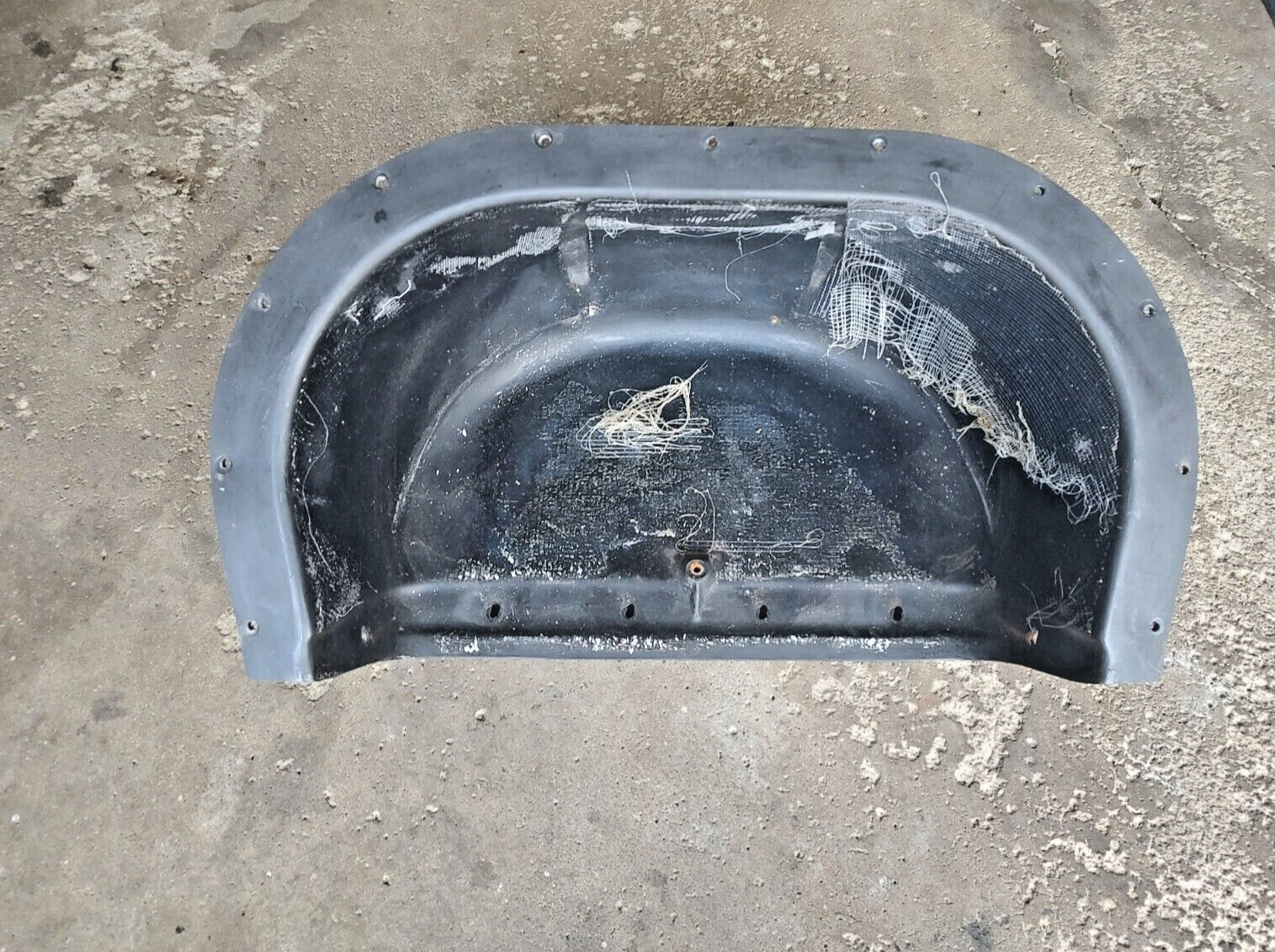 02-07 Maserati Spyder 4200 Cambiocorsa M138 Trunk Spare Tire Compartment Box OEM
