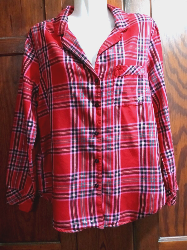 VICTORIA'S SECRET PAJAMA/SLEEP TOP SIZE SMALL COLOR RED