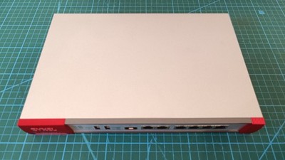 Zyxel USG FLEX 200 Cyber Security Firewall  Device Only   Netzwerkschutz _2,3_5