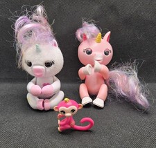 Fingerlings Baby Unicorn Lot Lulu Skye Mini Pink Monkey WowWee Interactive Works