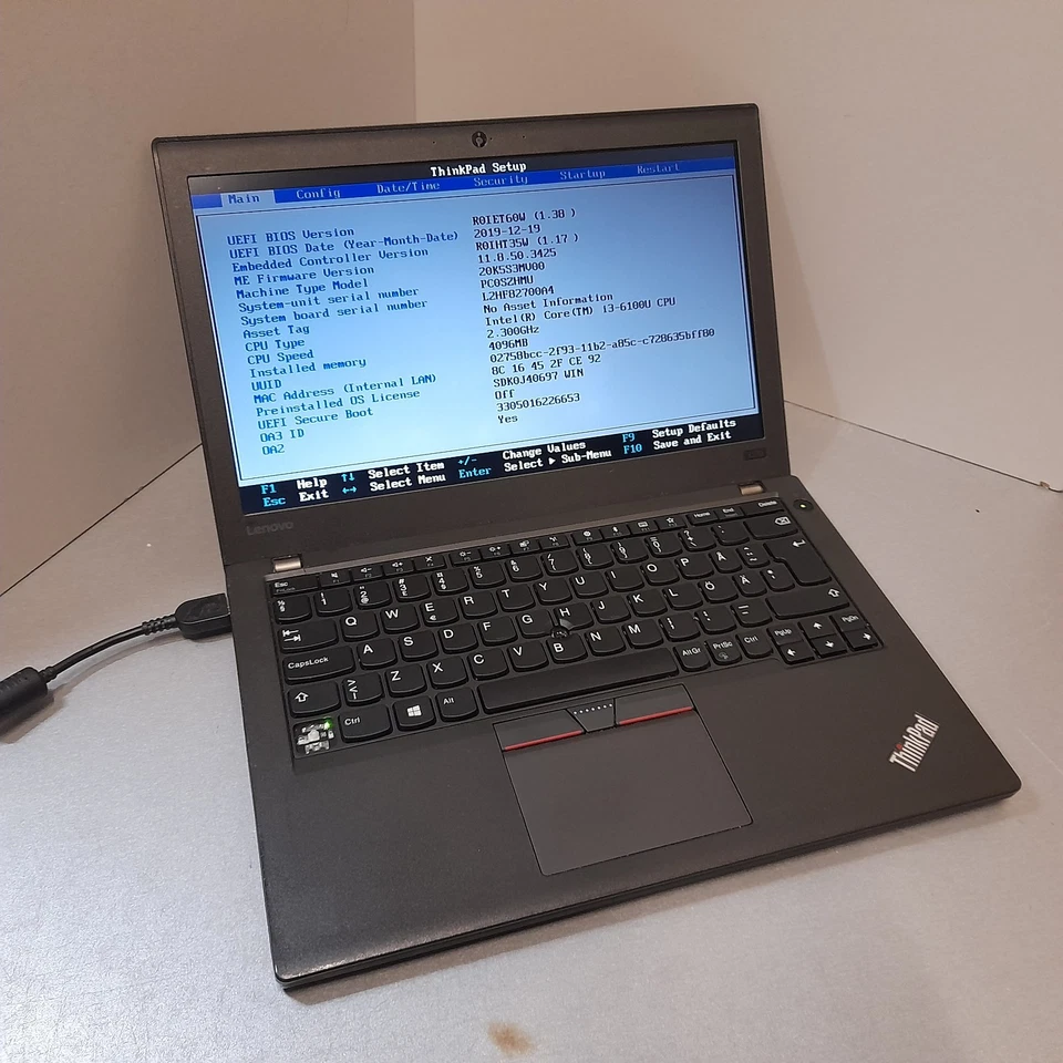 Lenovo ThinkPad X270 · i3-6100U · 8GB · 256GB, Foto 1 von 4