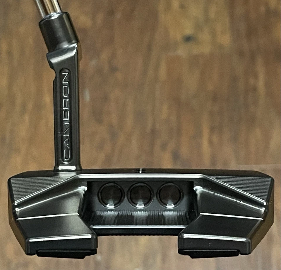Scotty Cameron 2025 Phantom 5.2 Putter - Brand New - Xtreme Dark Finish - 35” - Image 3 of 4