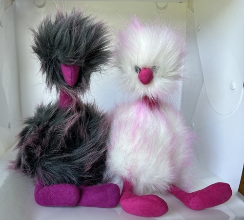 Jellycat Ripple Bommel Strauße Himbeere Tier Plushes 14" grau weiß 2