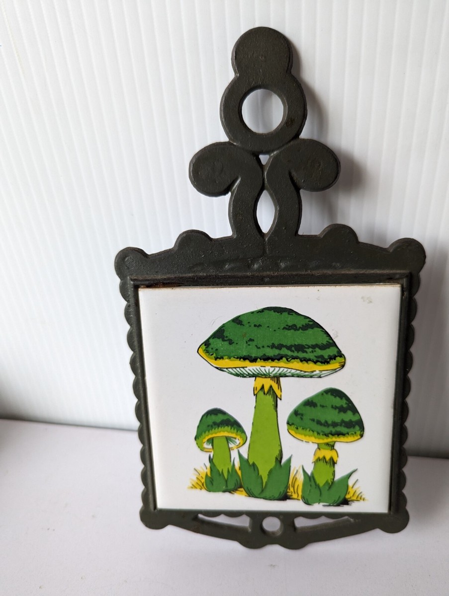 1970's Hot plate Trivet (JAS) 1970's Hot plate Trivet (JAS)