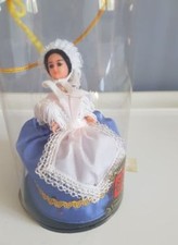 Poupée de collection