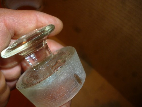 Antique Glass Apothecary Jar Label & Stopper, 1880’s P. Catechu 8.5” - Picture 5 of 7
