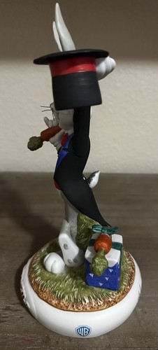 Limited Edition 50th Birthday Bugs Bunny Fine Porcelain Statue 3587 of 5000 - Picture 8 of 10