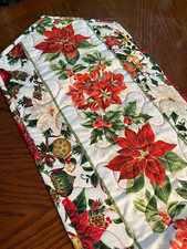 Handcrafted-Quilted Table Runner- Christmas-Poinsettias Ornaments New 11/24