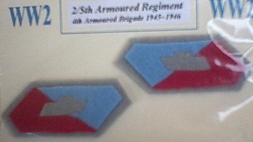 PARCHES DE COLOR EJÉRCITO AUSTRALIANO SEGUNDA GUERRA MUNDIAL CUALQUIER UNIDAD - PAR DE REPRODUCCIÓN DE DISEÑO COMPLICADO - Imagen 7 de 8