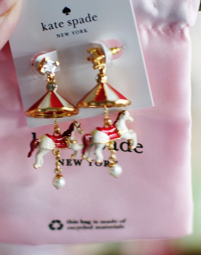 NWT Kate Spade NY Faceted Rhinestone Earrings Winter Wonderland Carousel Horse - Picture 4 of 7
