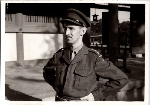 Vtg Found B&W Photo WW2 Army Uniform Military Outdoors Posing 1940s Man British