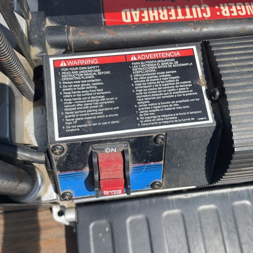 Portable DELTA MODEL NO. 22-560 12 1/2" X 6" Wood Planer - Imagen 4 de 20